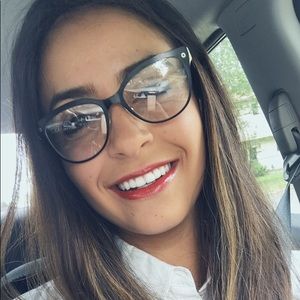 Meet your Posher, Tobi